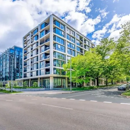 Metropol 3 • Comfy• Luxury• Central • Free Parking Canberra Exterior photo